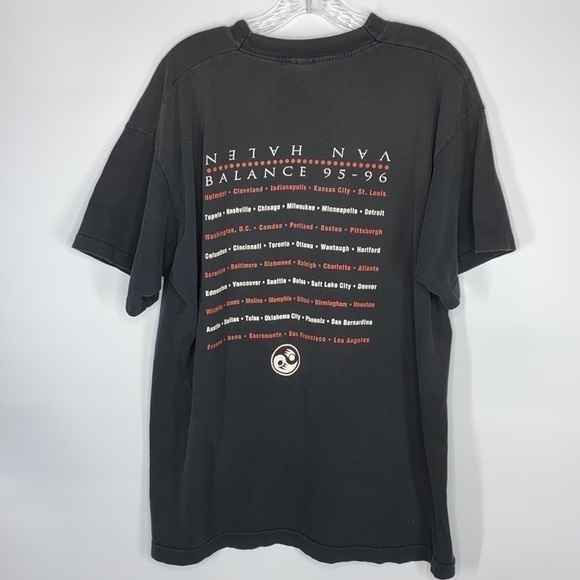 Vintage Van Halen Balance Tour 1995 TShirt Size Large - Picture 2 of 9